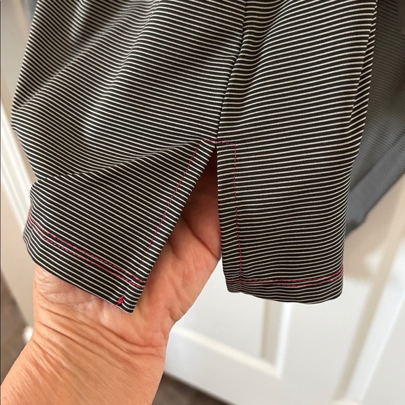 Liz Claiborne Charcoal and Pink Lounge Set - Picture 9 of 9